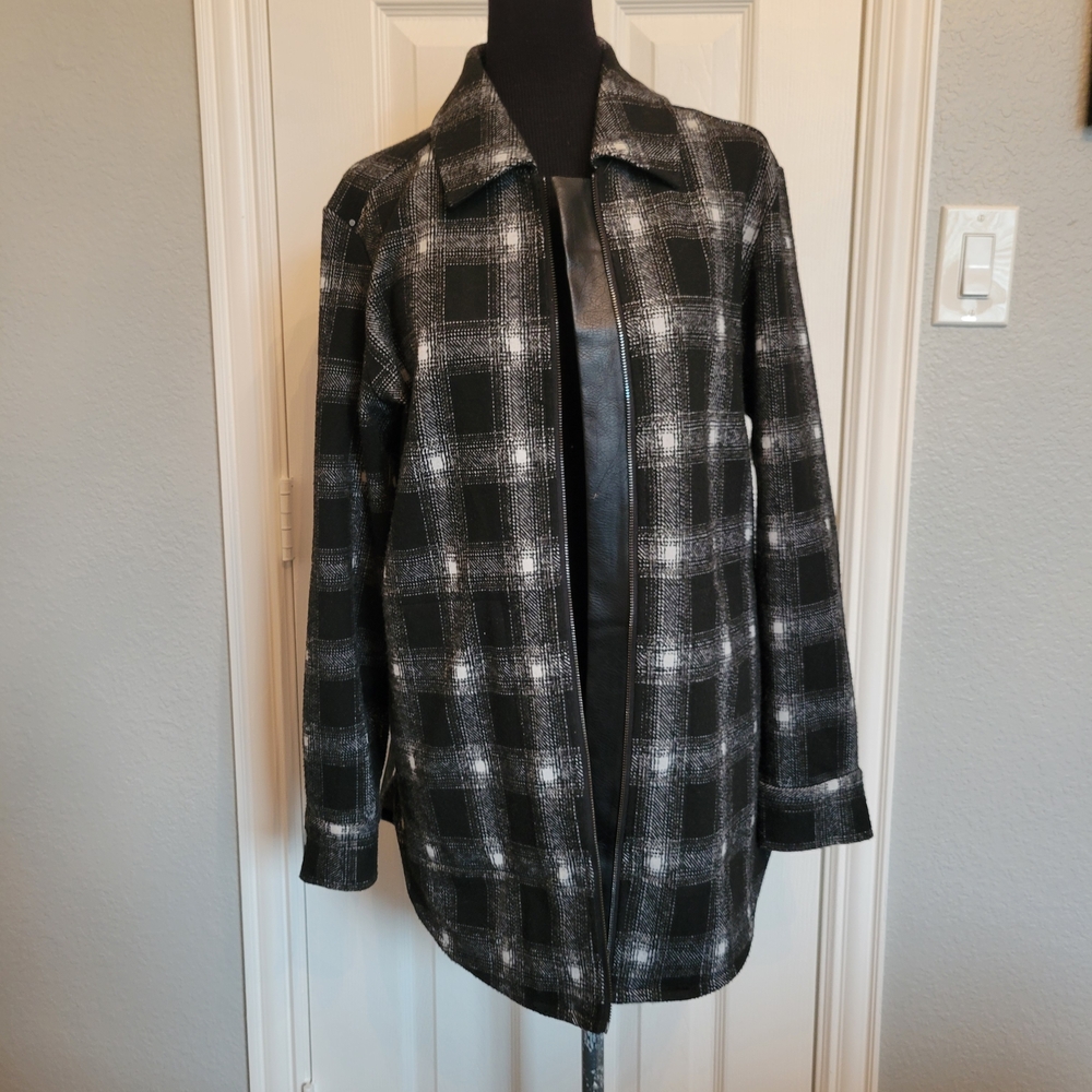 Lysse Black and Gray Plaid Utility Jacket